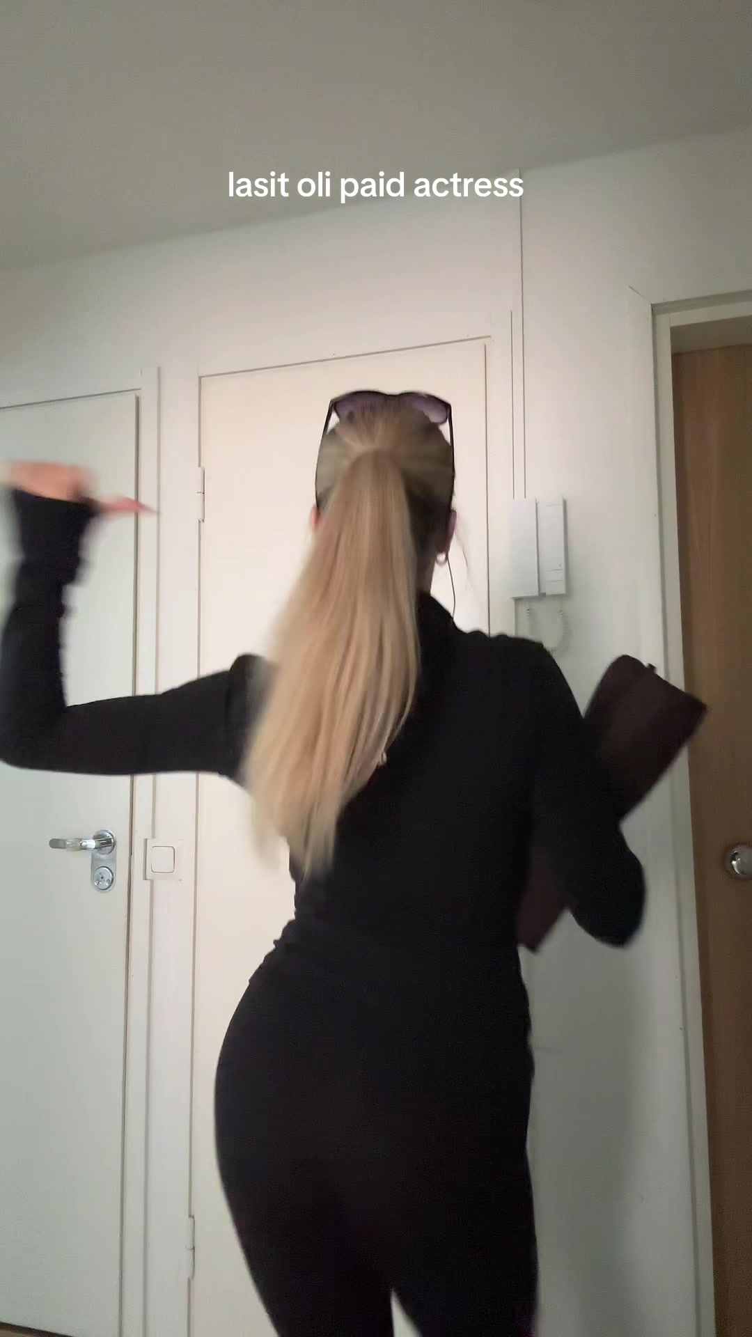 @𝒎𝒊𝒊𝒂