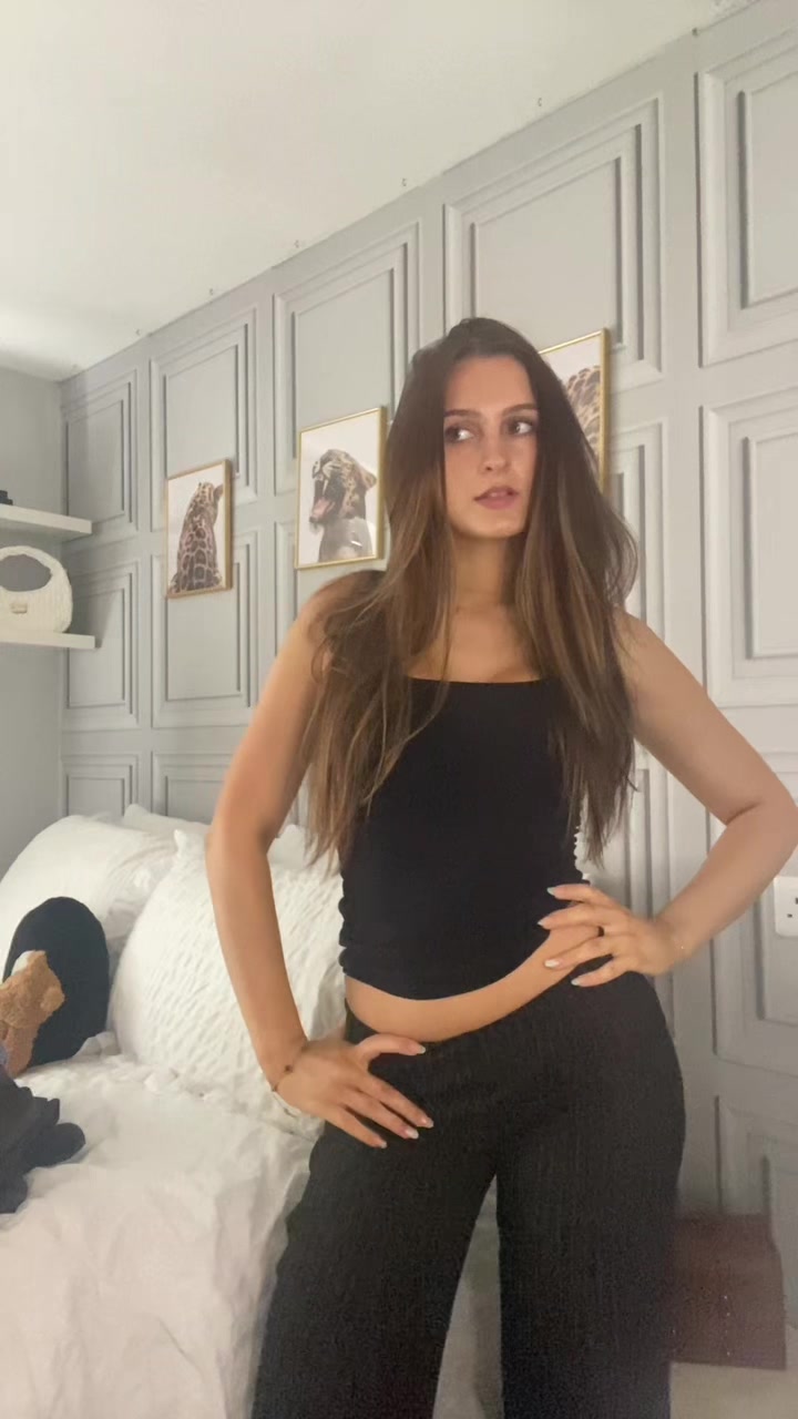 @🦦