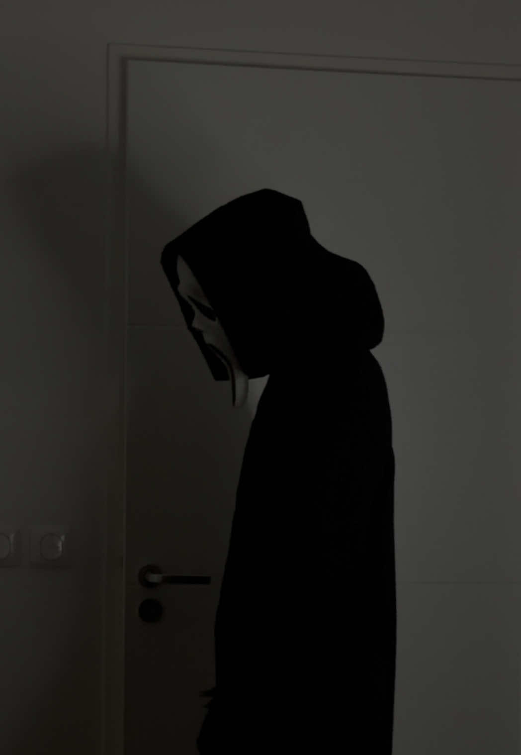 @𝐖𝐇𝐎 𝐀𝐌 𝐈 ?