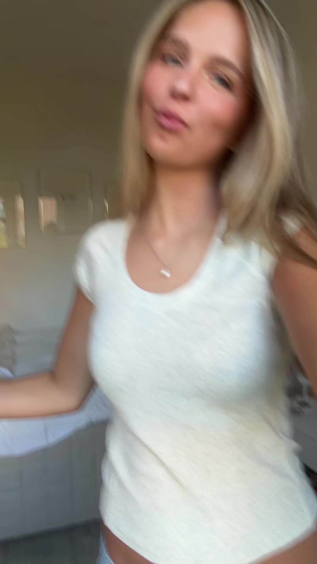 @Liv