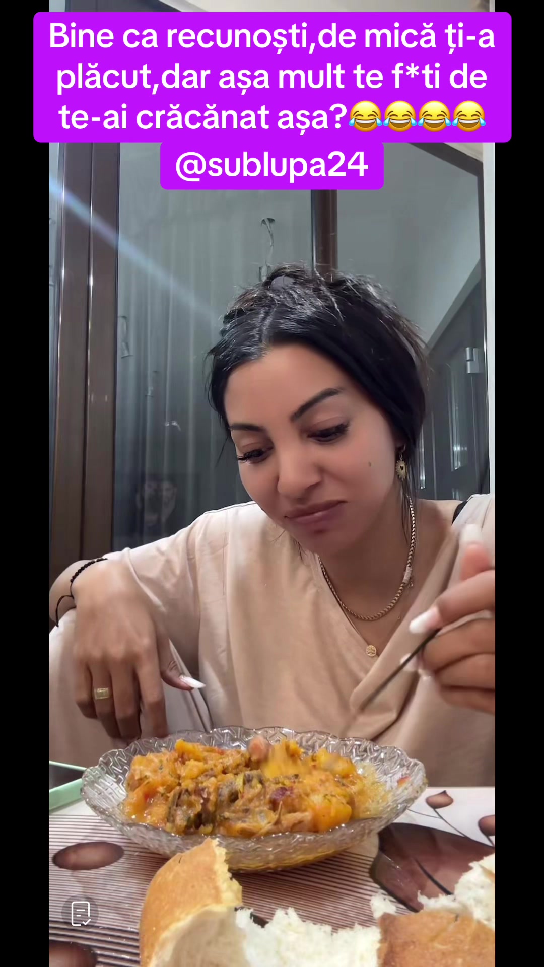 @Sublupă