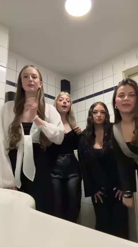 @Sophia🩸
