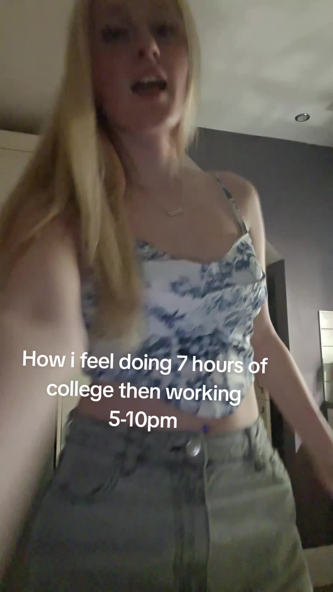 @AnnieLee
