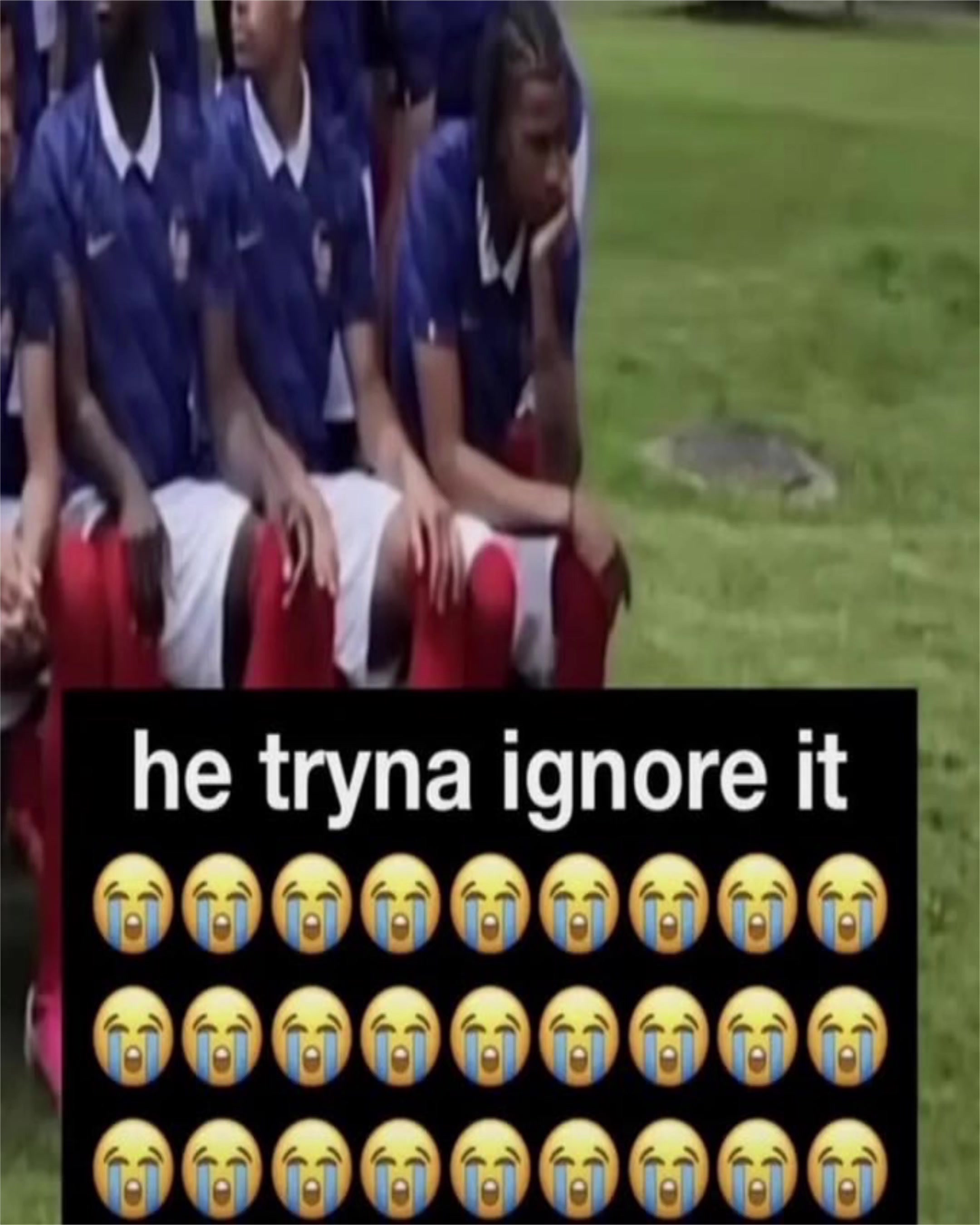 @⃟