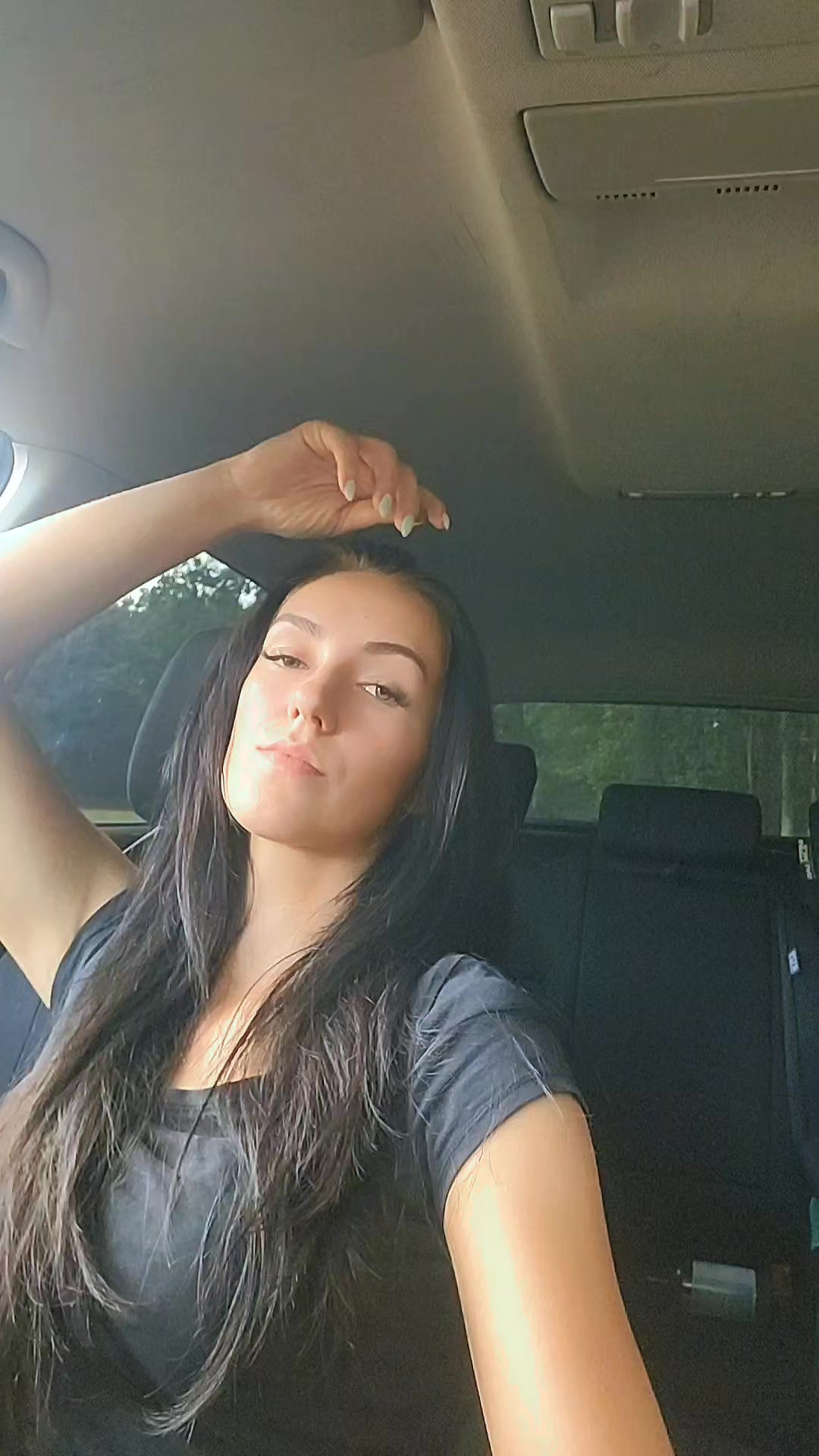 @Šárinka😈
