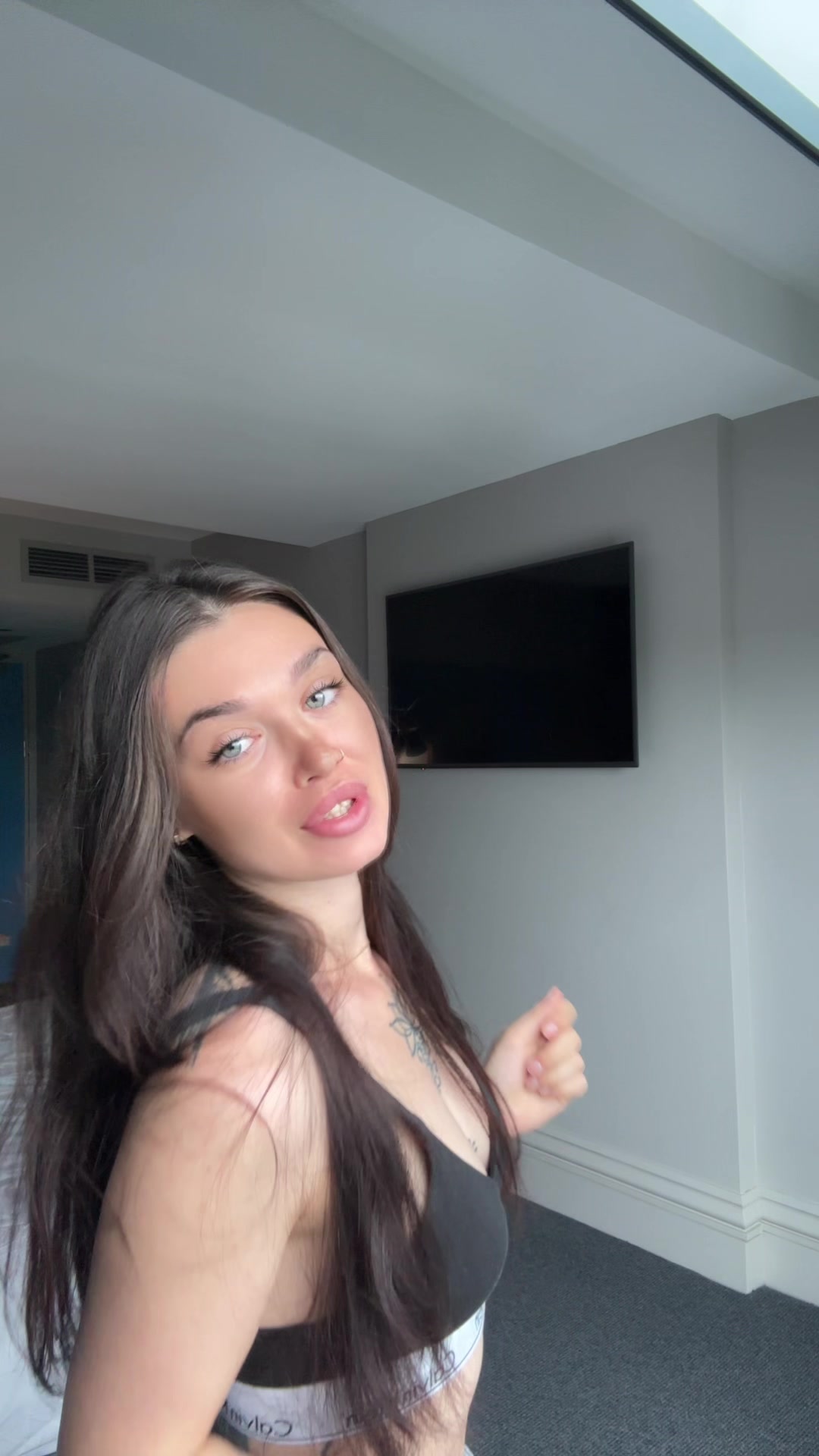 @🐦&zwj;🔥Antonia🐦&zwj;🔥