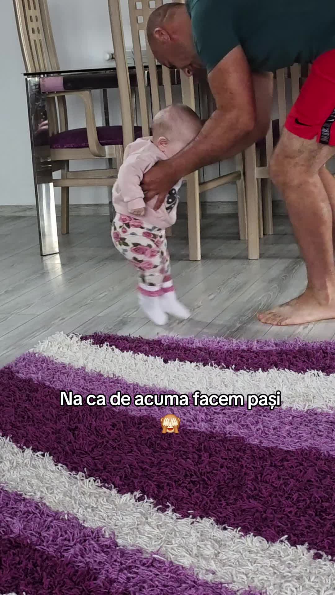 @Adina93