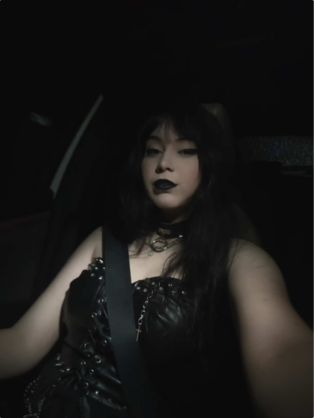 @𝖌𝖔𝖙𝖍𝖎𝖈 𝖈𝖆𝖙