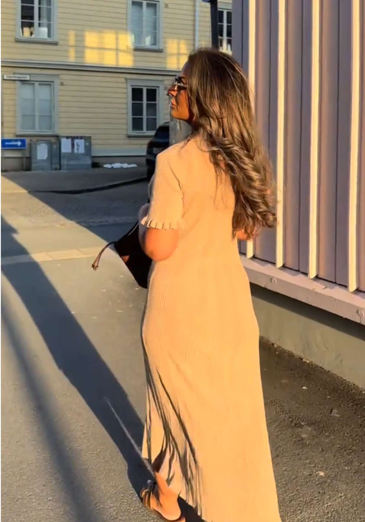 @adoraa.sa
