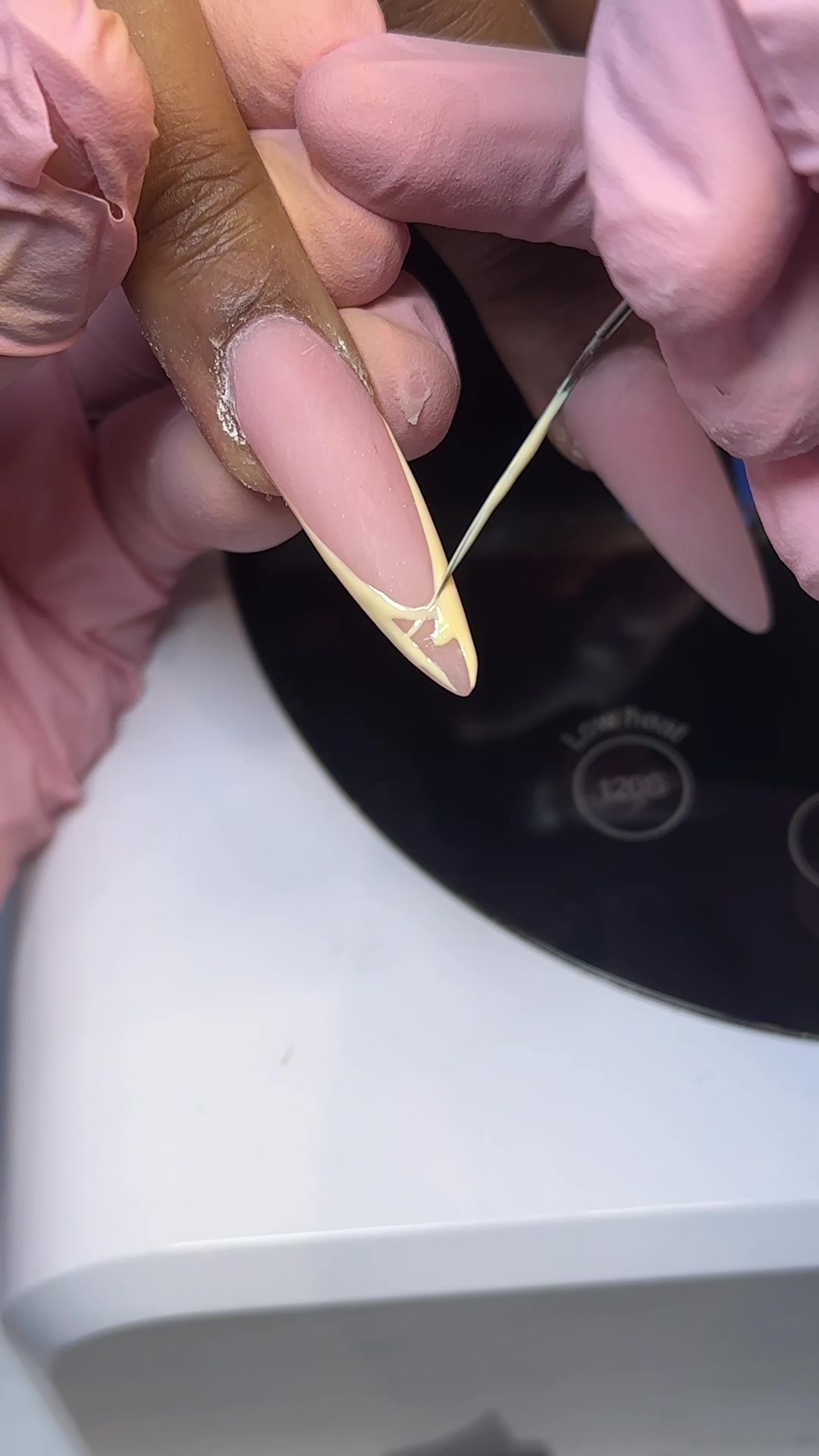 @nlsdecami | eastldn nail tech