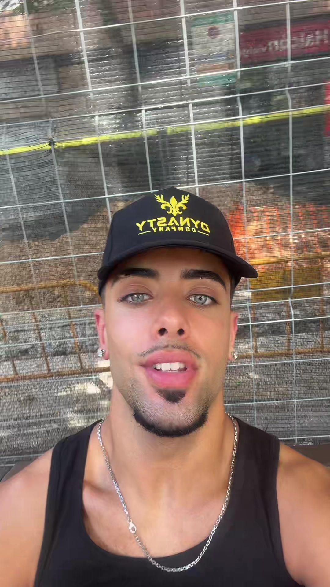 @Alex Méndez