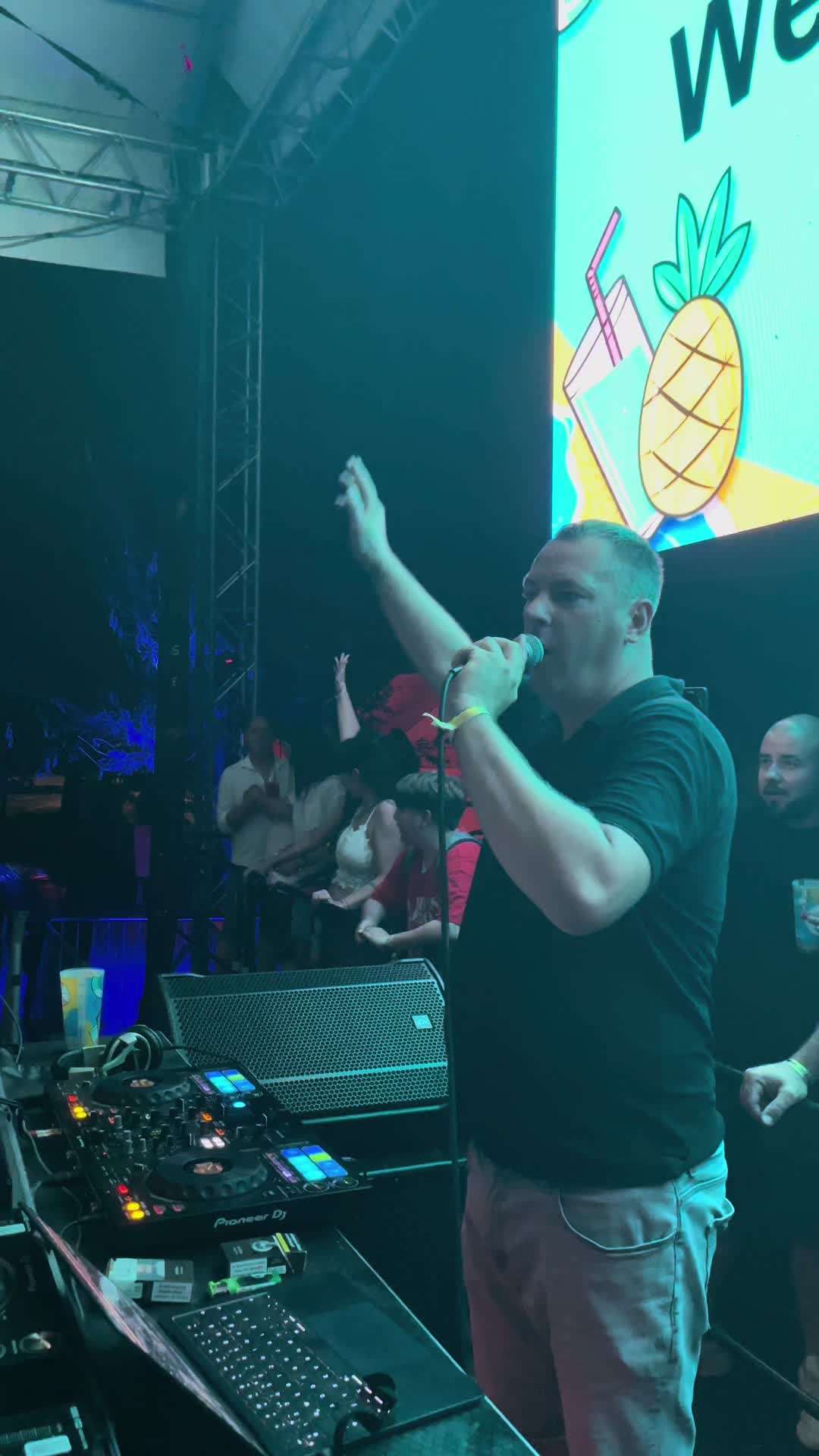 @J&oacute;zsa Tomi &eacute;s a Ők