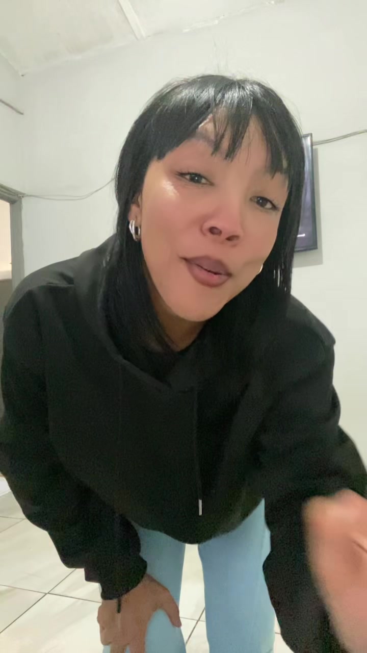 @mel🥶