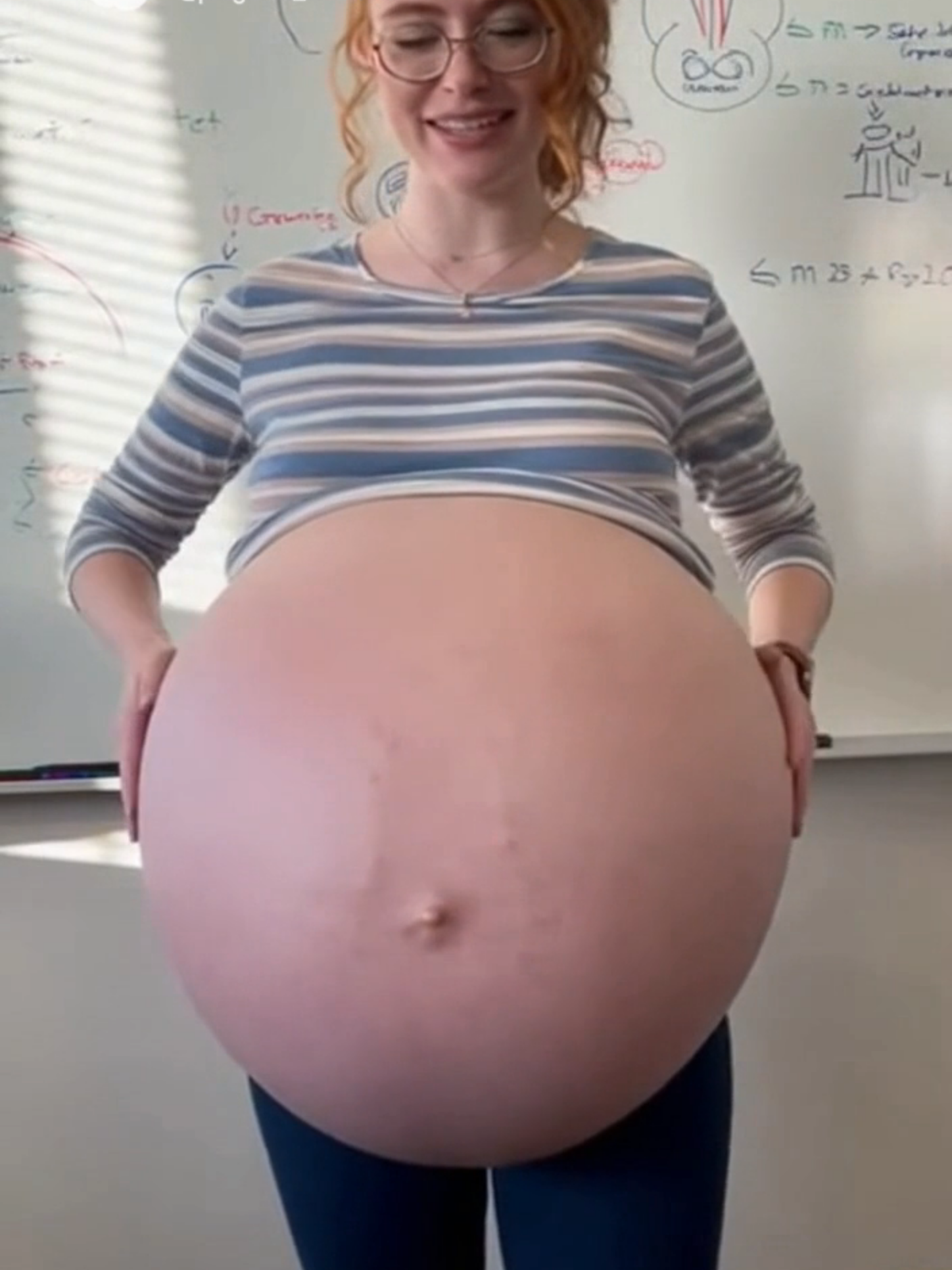 @Pregnant Teacher