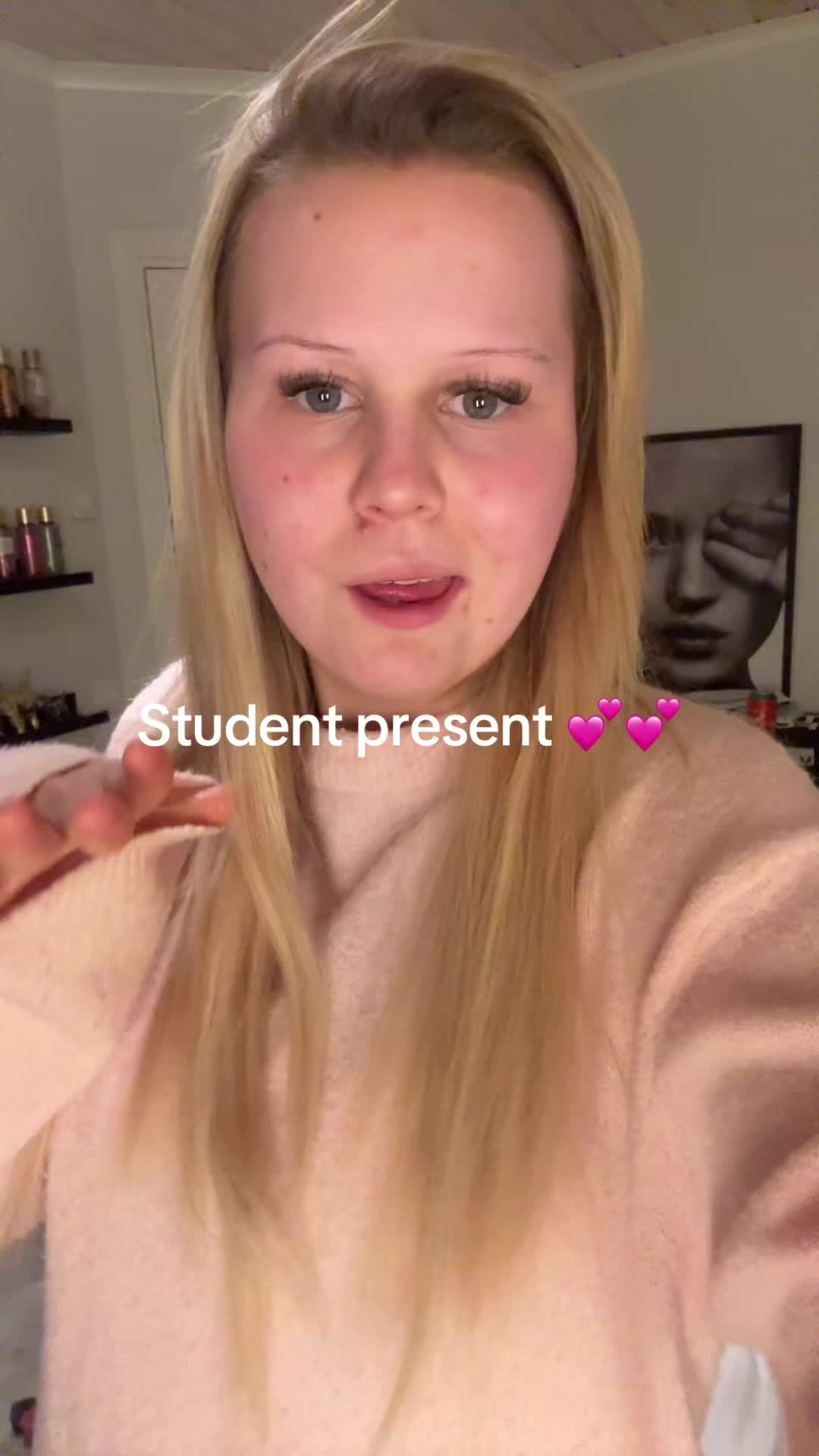 @Holly🛍️🥥🥂
