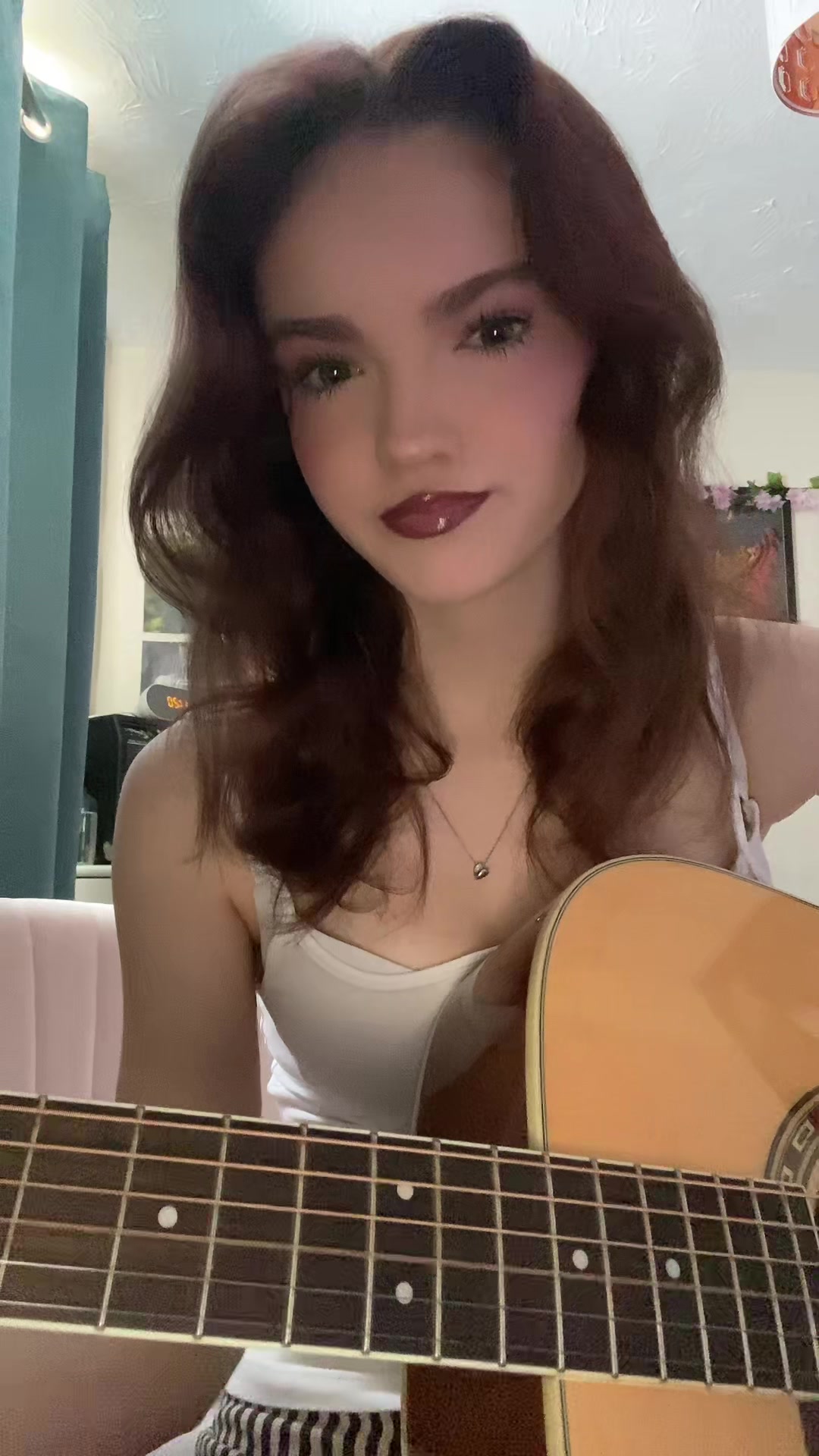 @Chlo🎸