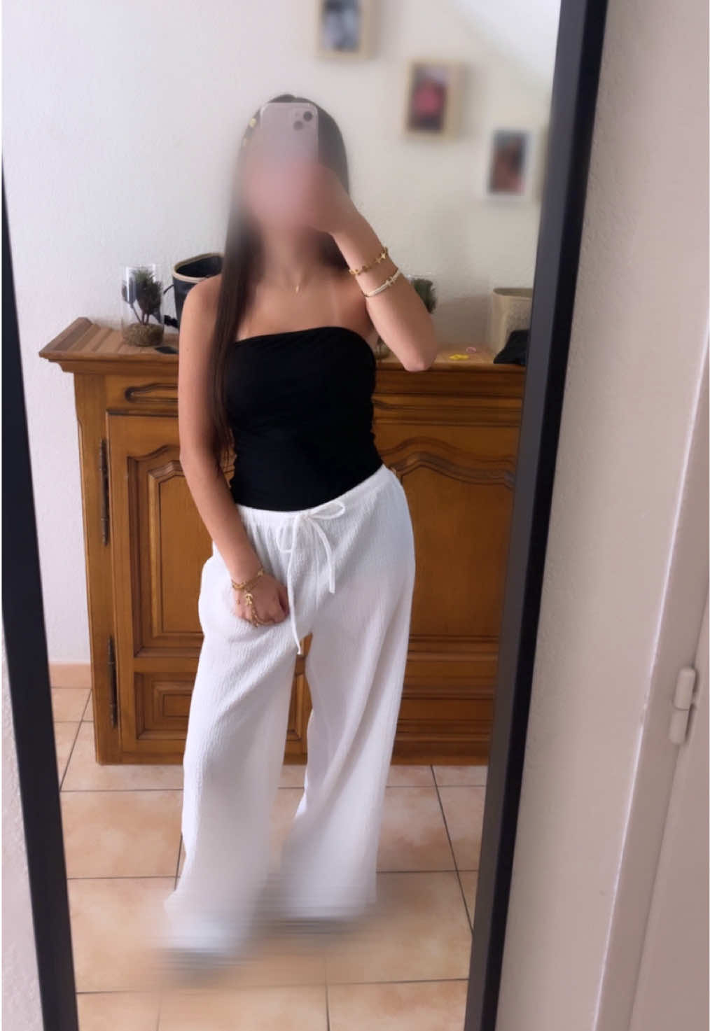 @𝑅𝑂𝑆𝐴𝑁𝑁𝐴