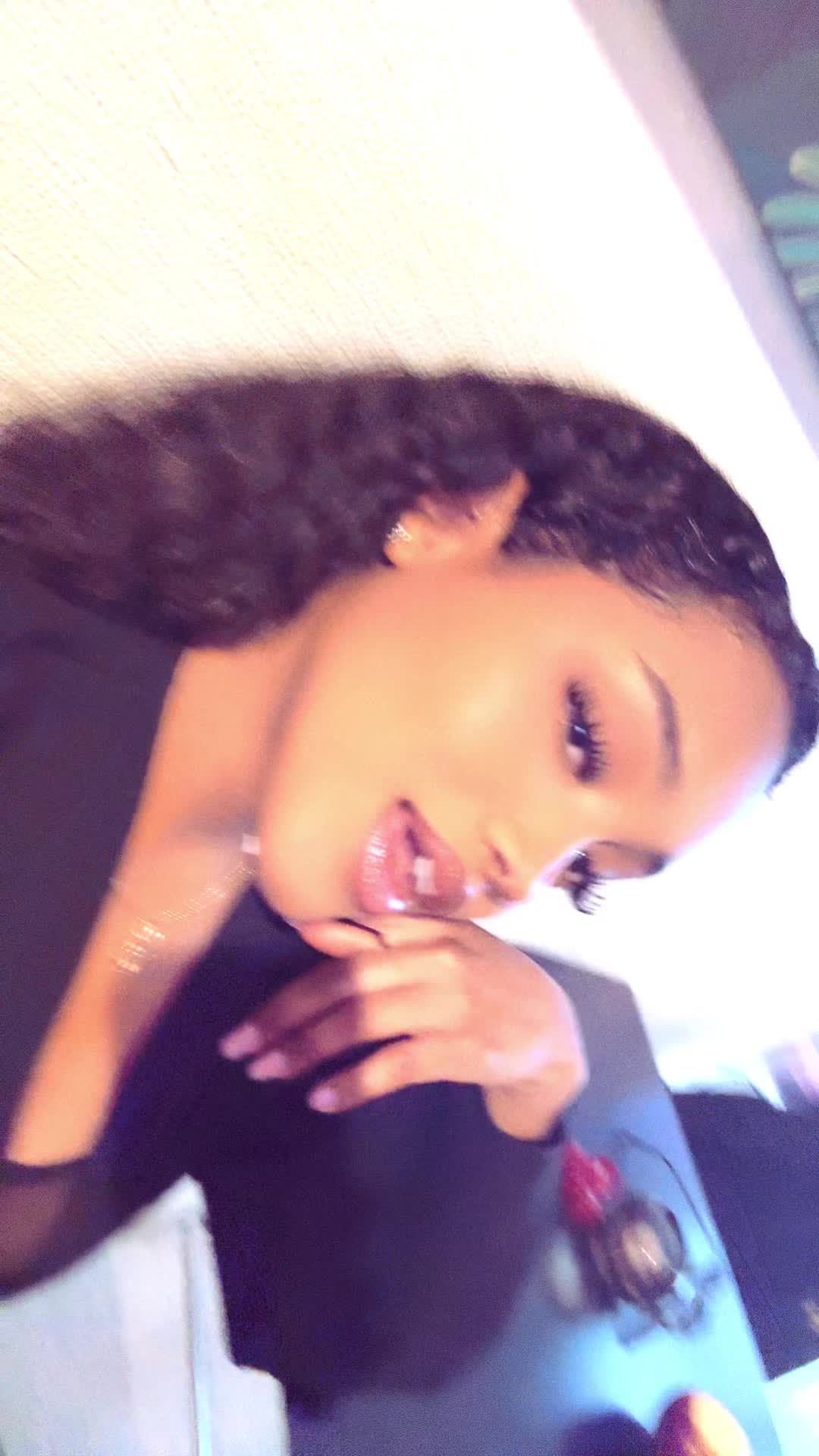 @queennicol
