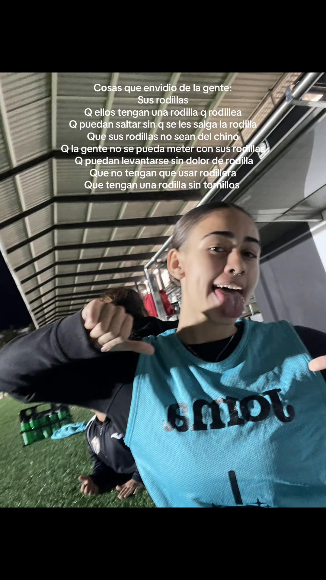 @⚽️📚