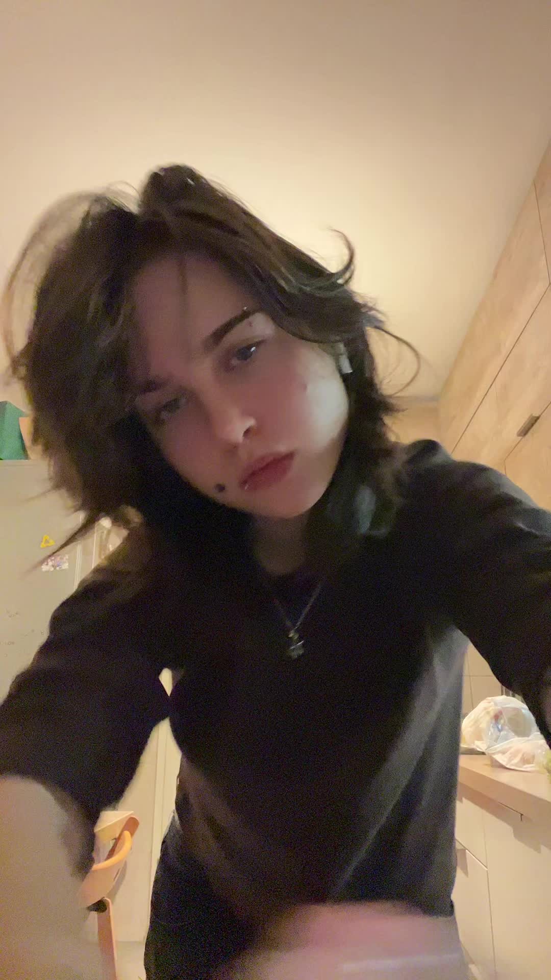 @uhh