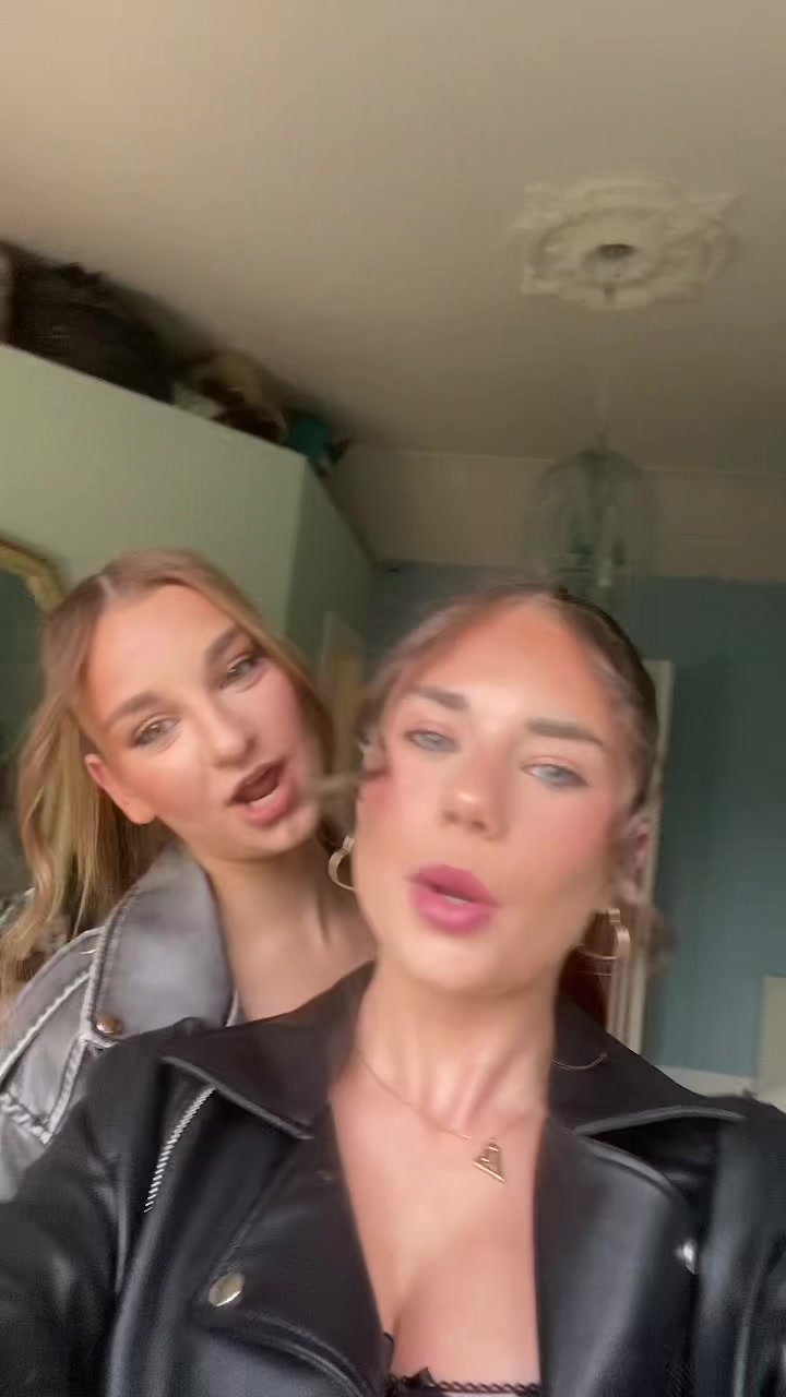 @sophieflavin22