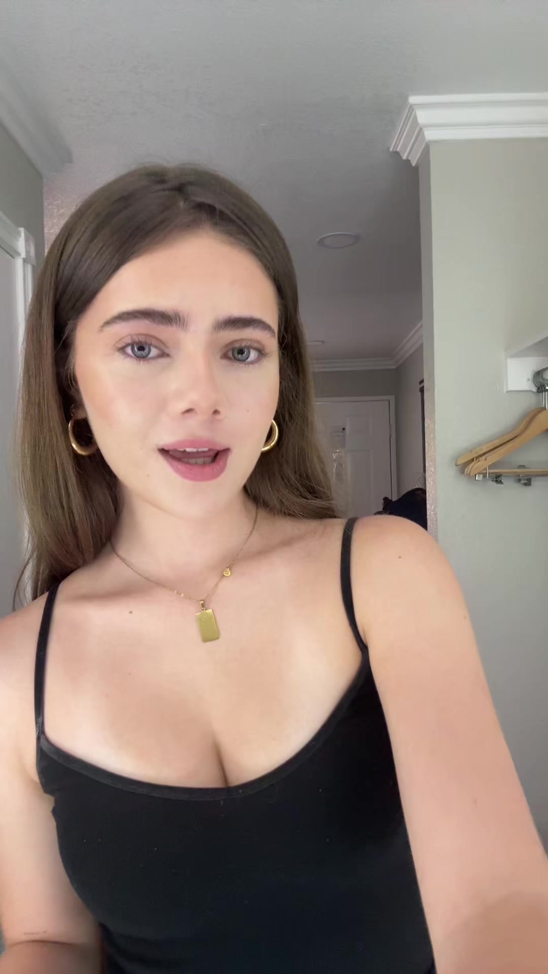 @Isabella