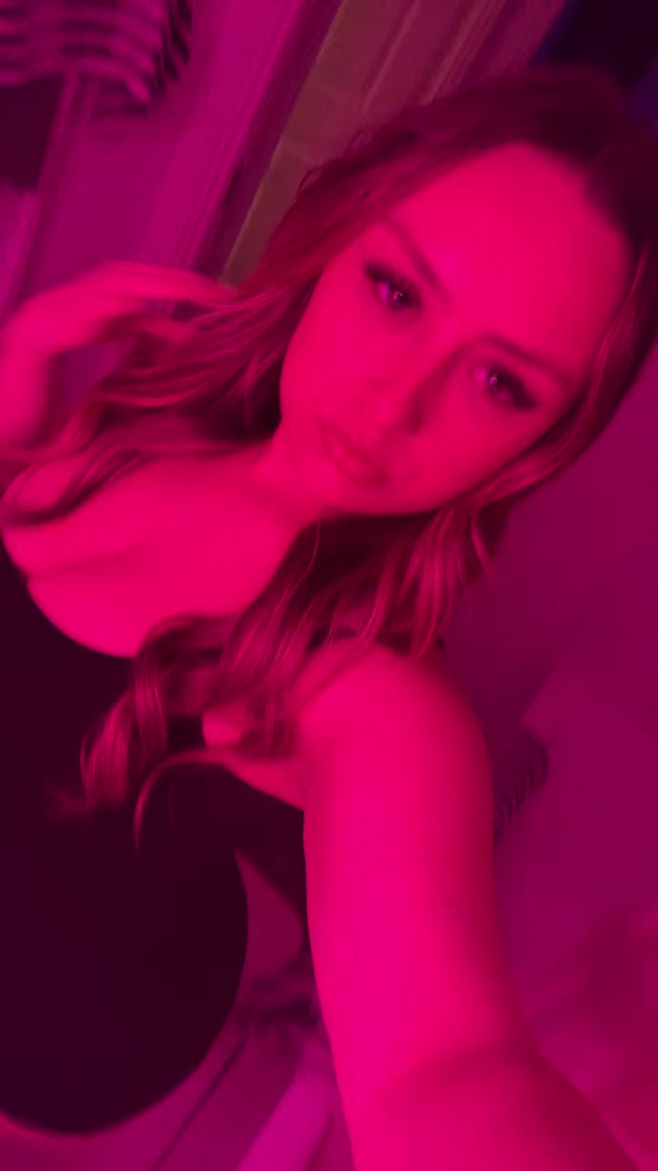 @Elina💋