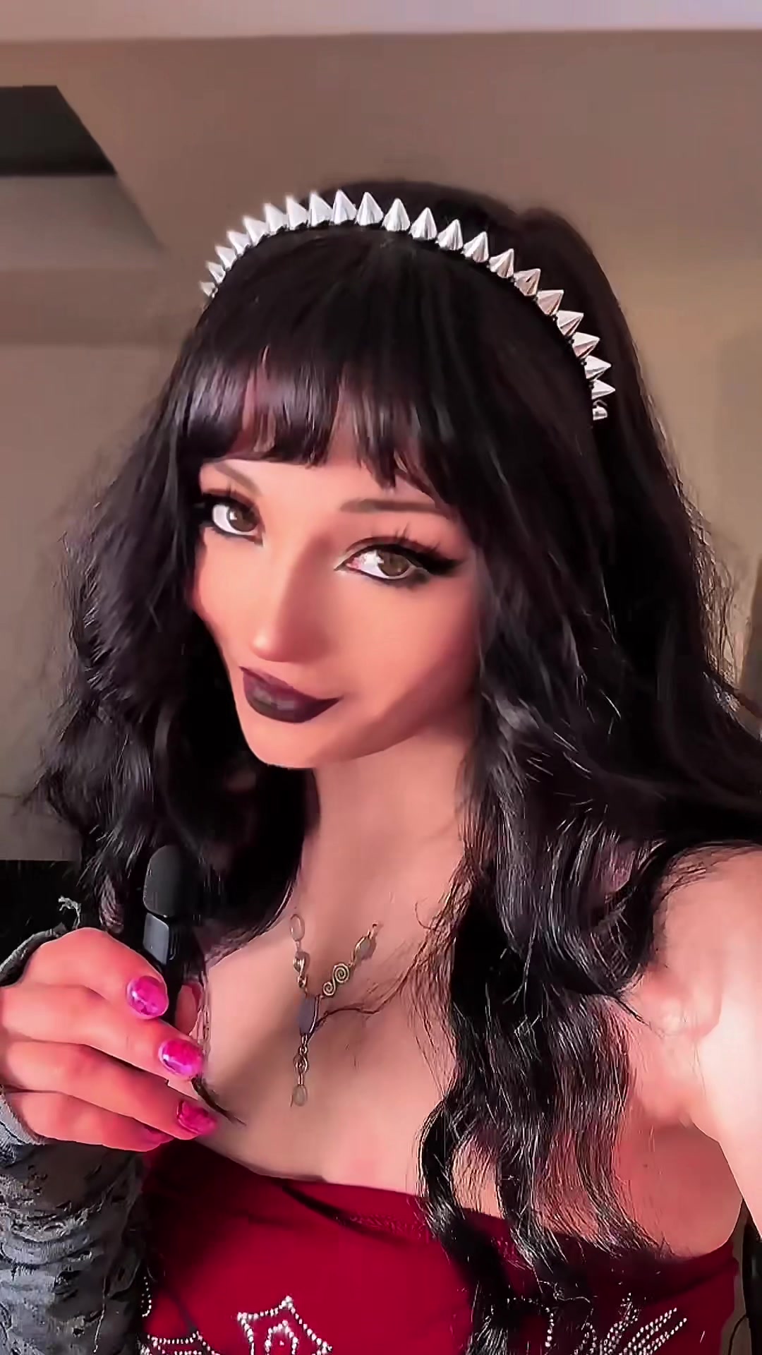 @bellajynx