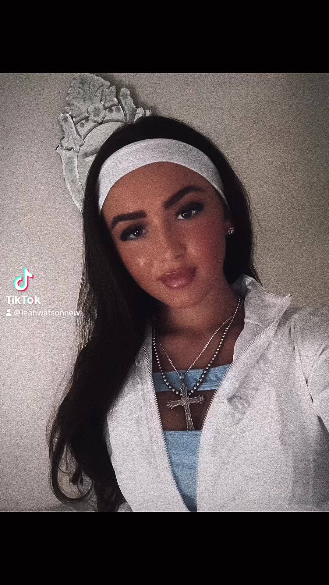 @👸🏽
