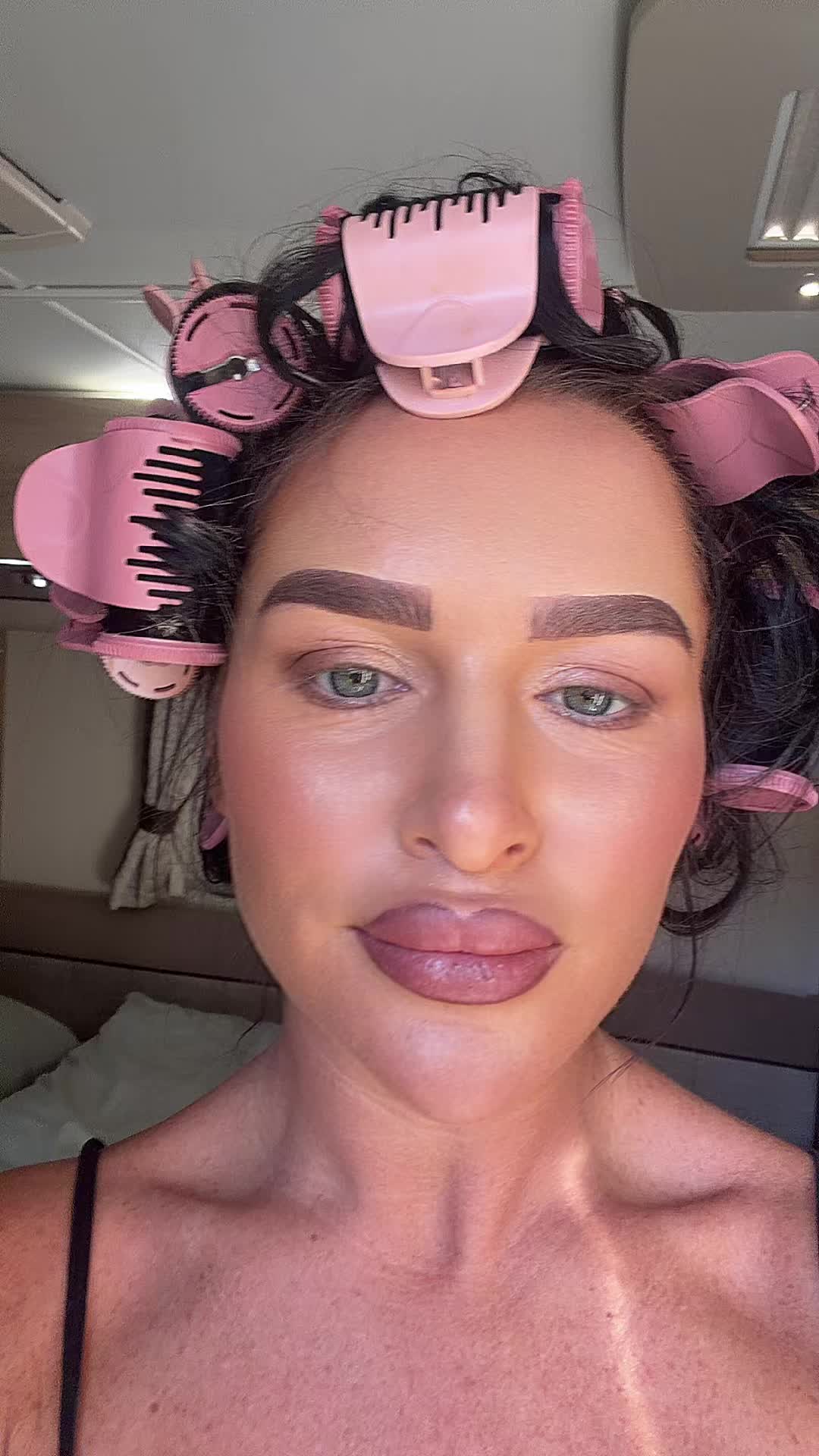 @HollieBaby