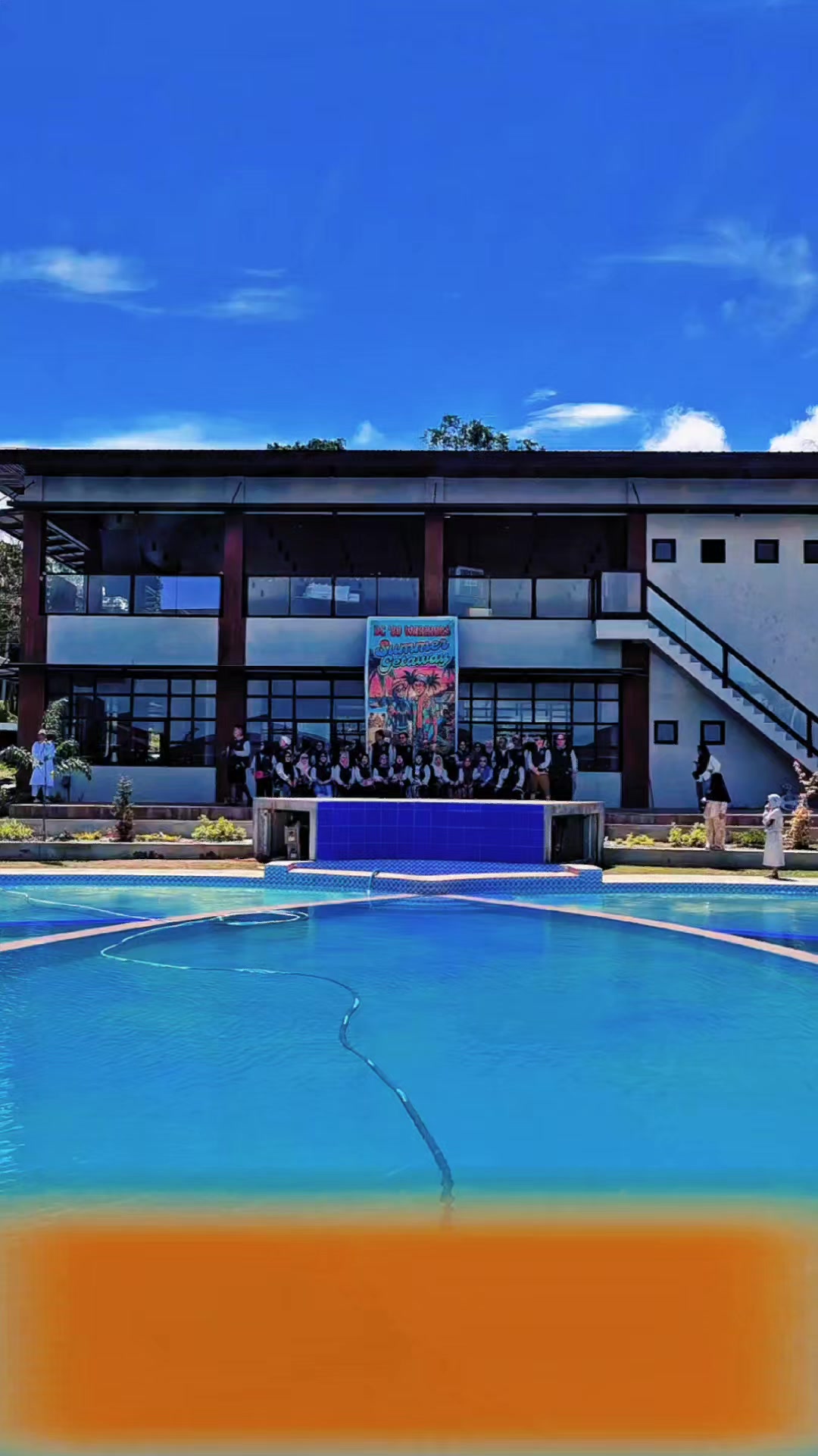 @Paw Naga Tiburon