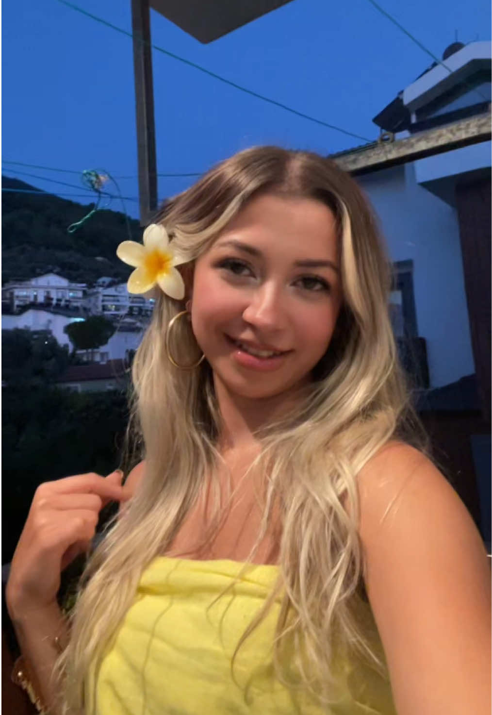 @nazarddora 🍸