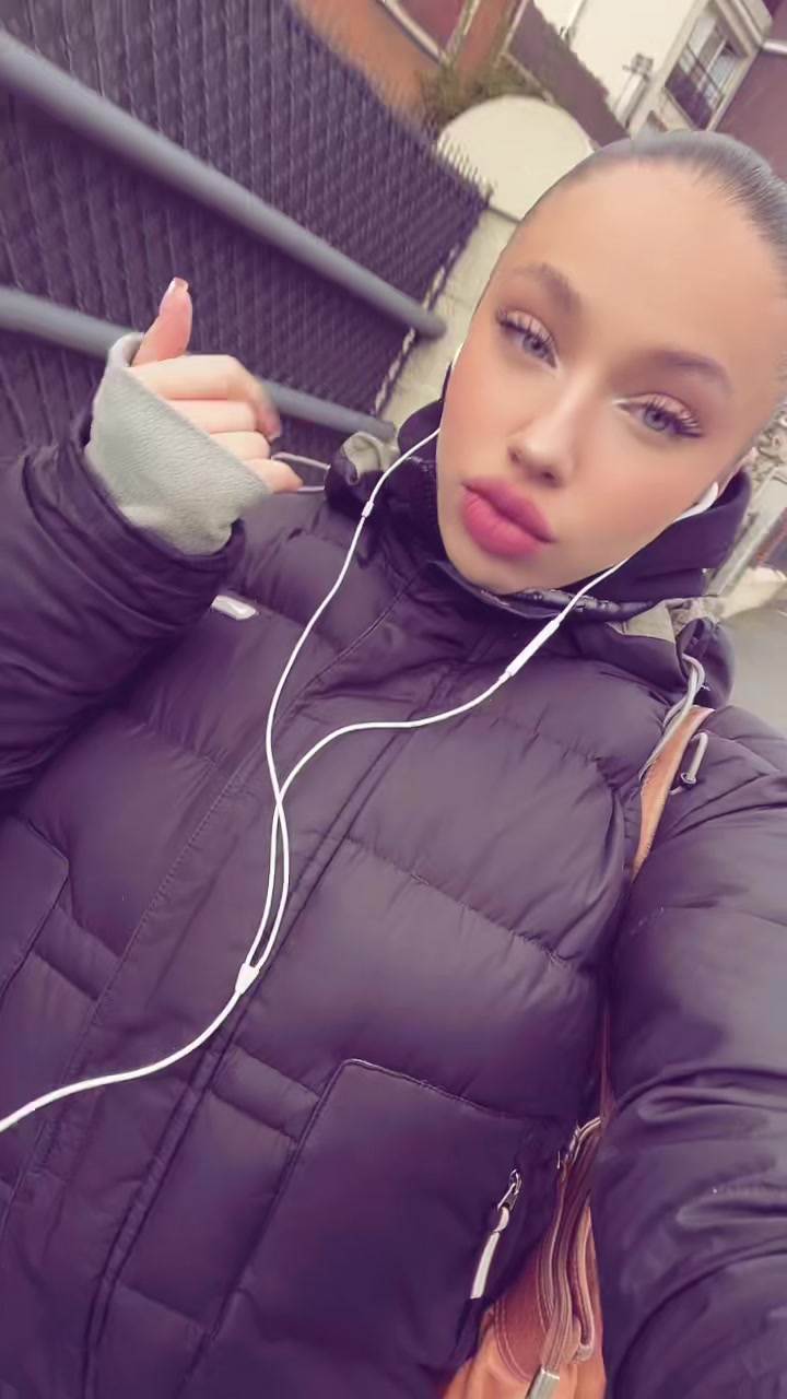 @💗
