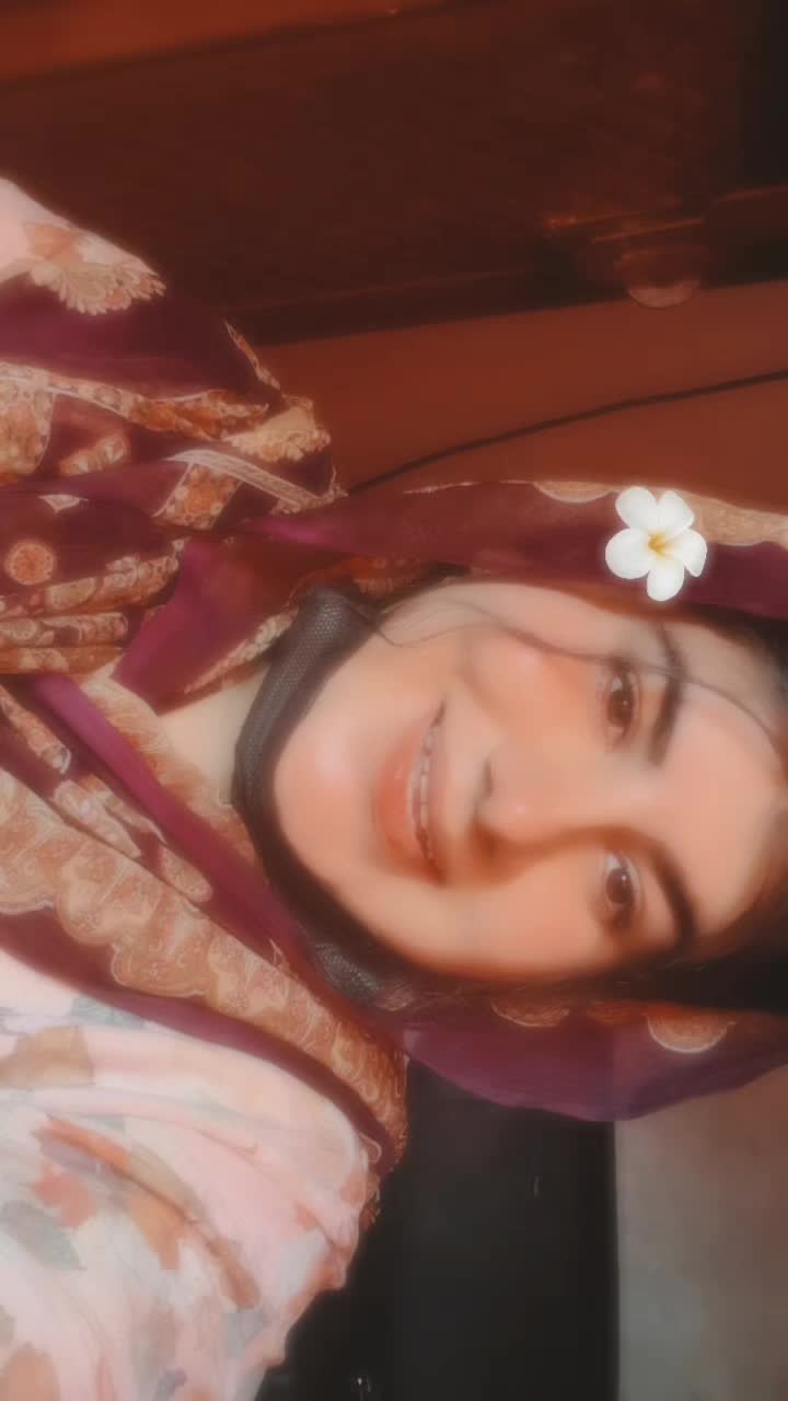 @Iqra🥰