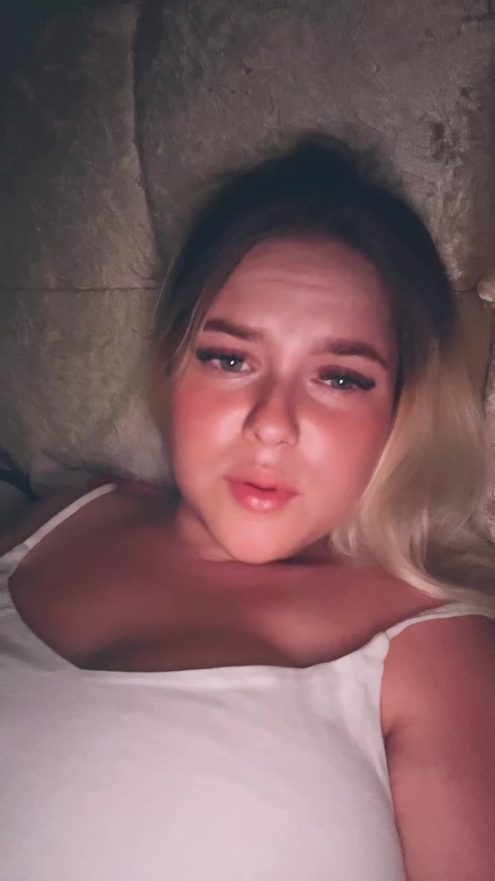 @Amielouise18
