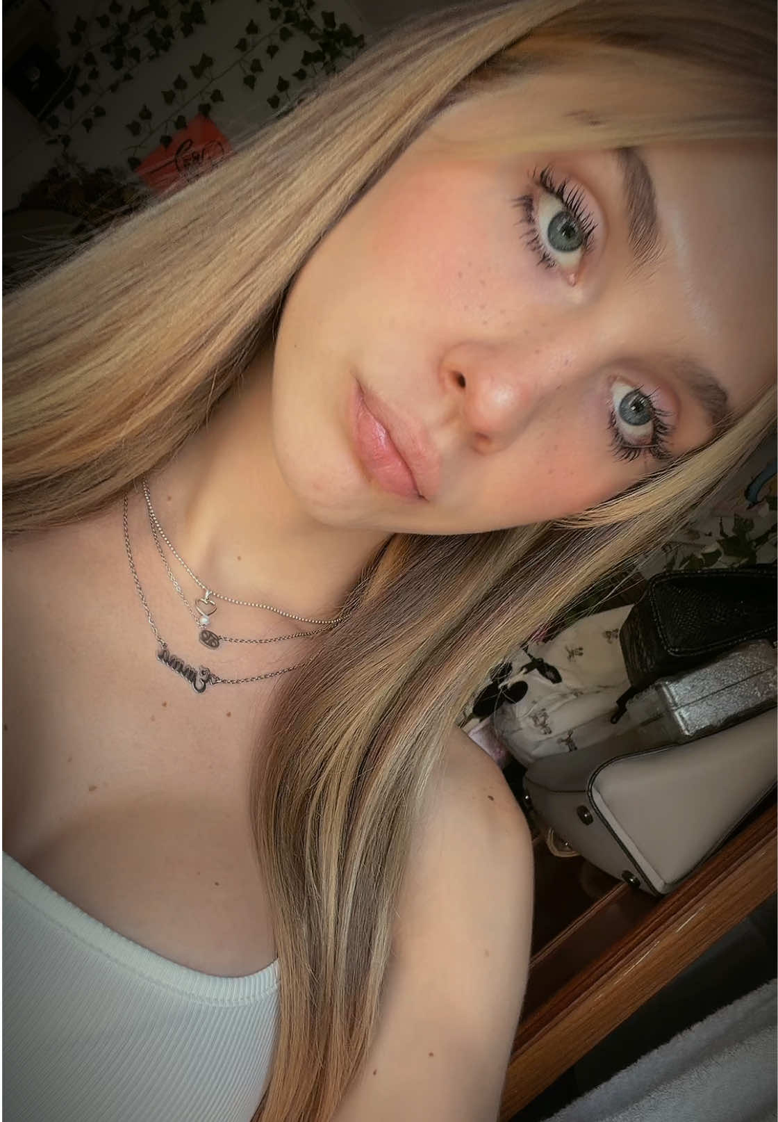 @Messy Girl ♡