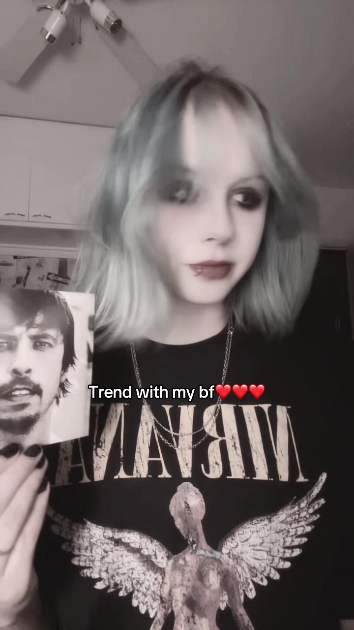 @•° • ᶠᵘᶻᶻᵏⁱⁿ •°• 🪽