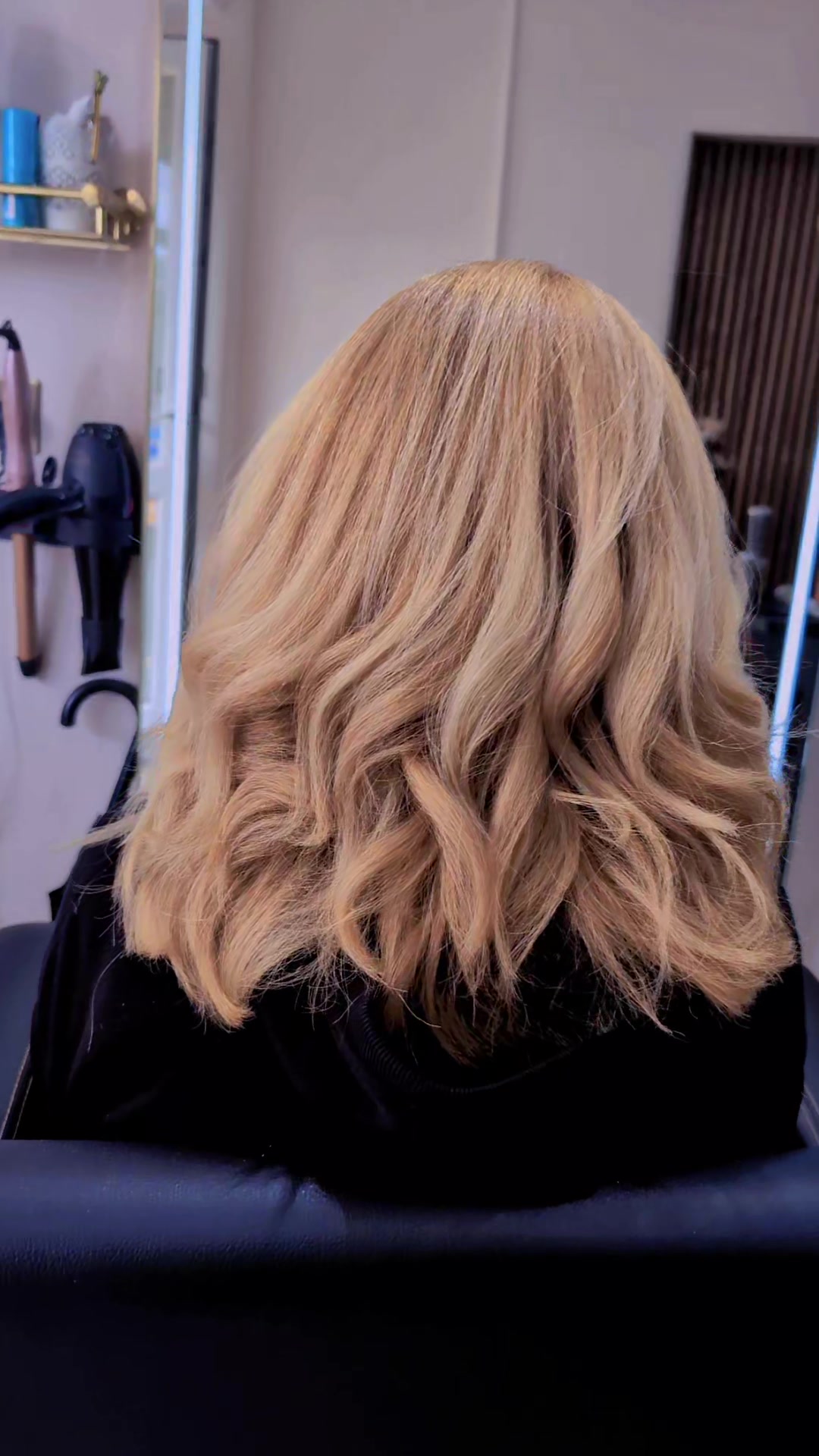 @✨MONICA'S HAIR & GLOW✨