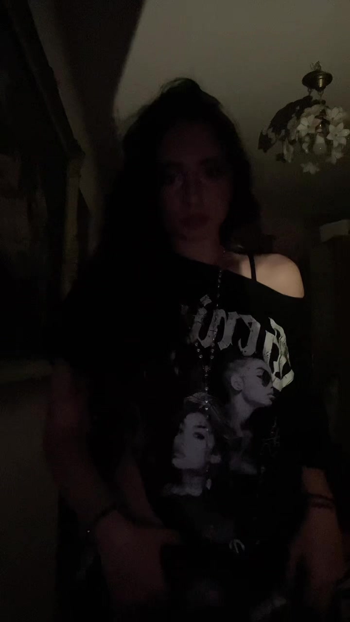 @🦋