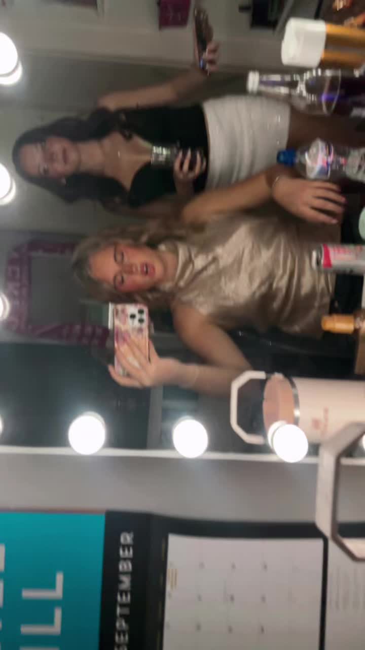 @robyn