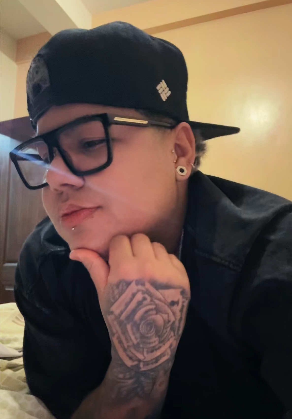@🐼