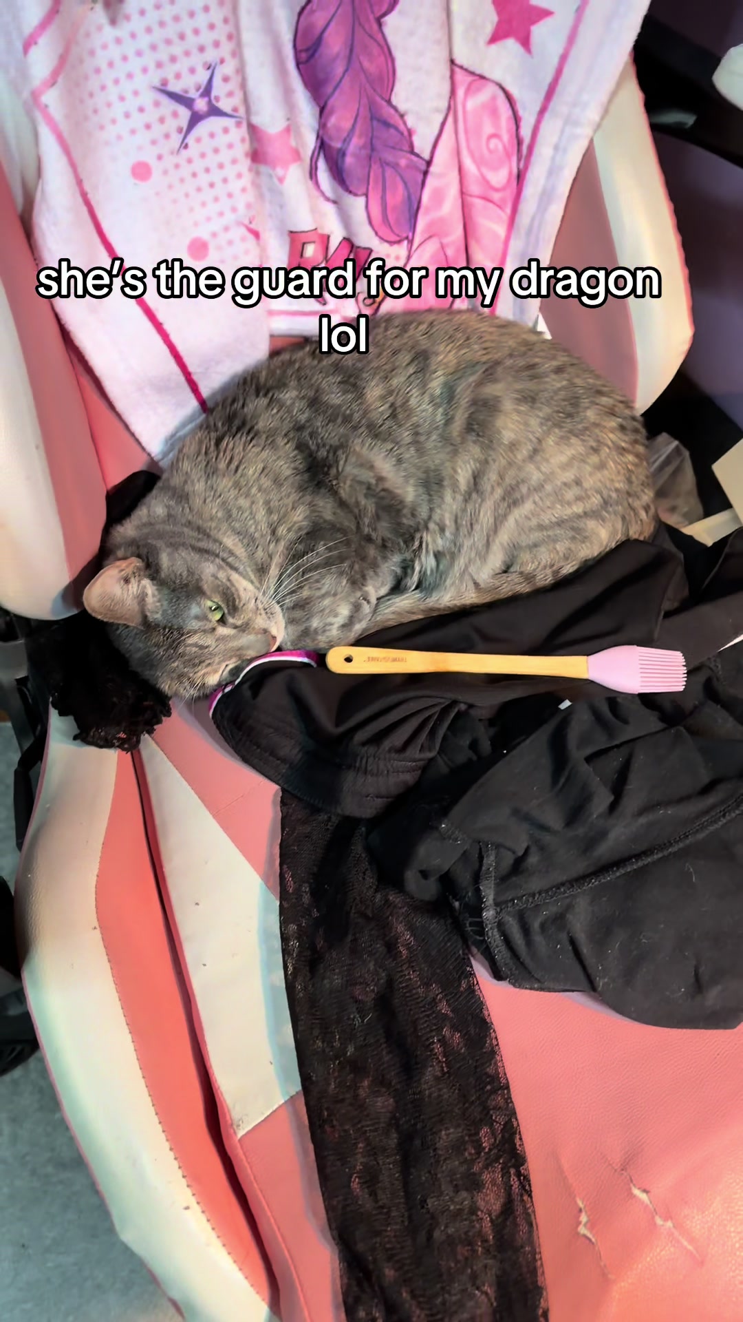 @slaywithsyd