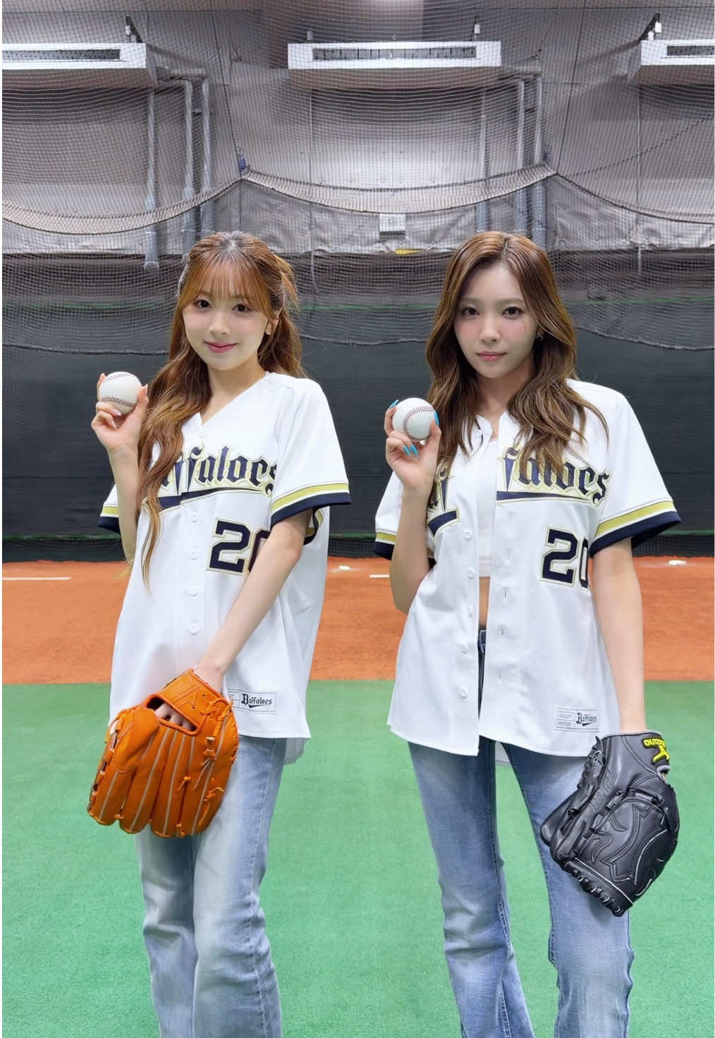 @NiziU