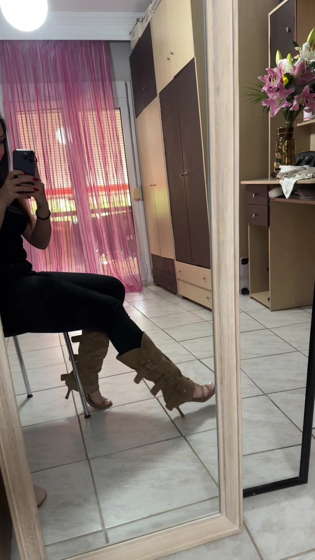 @orfanidou_