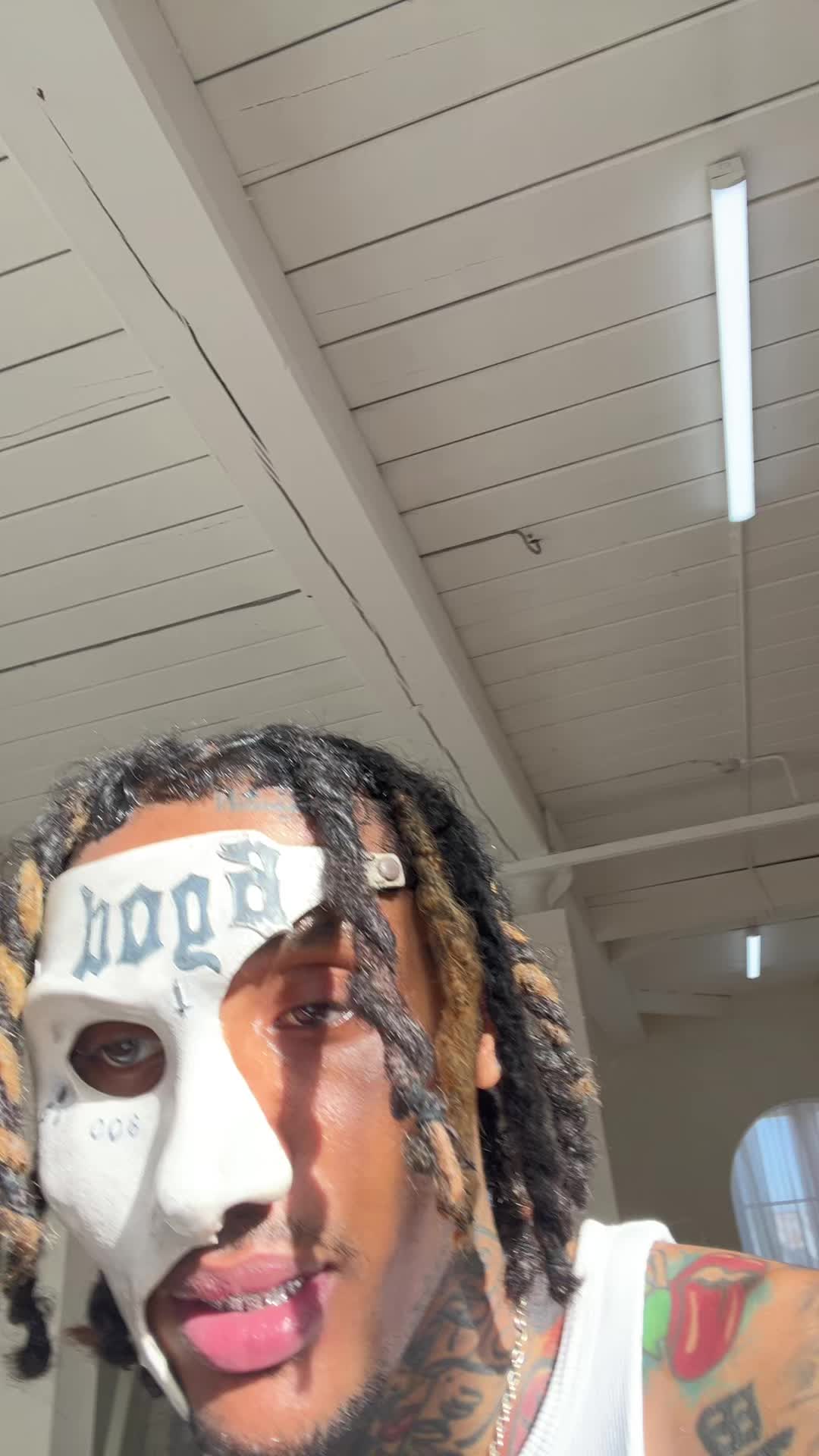 @Ghostface600