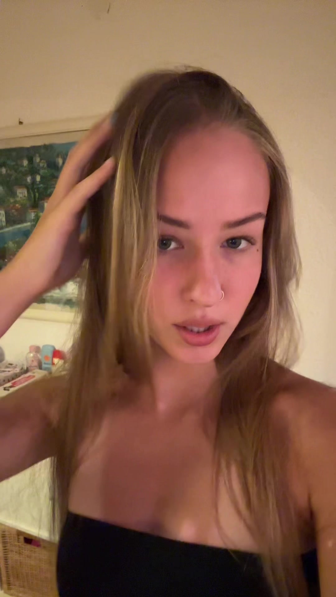 @🙋🏼♀️