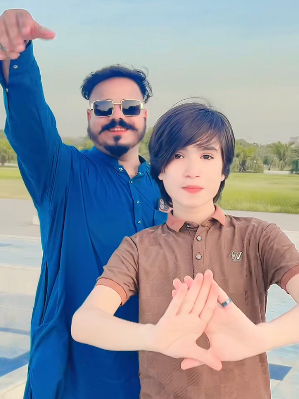 @Shah bacha 804