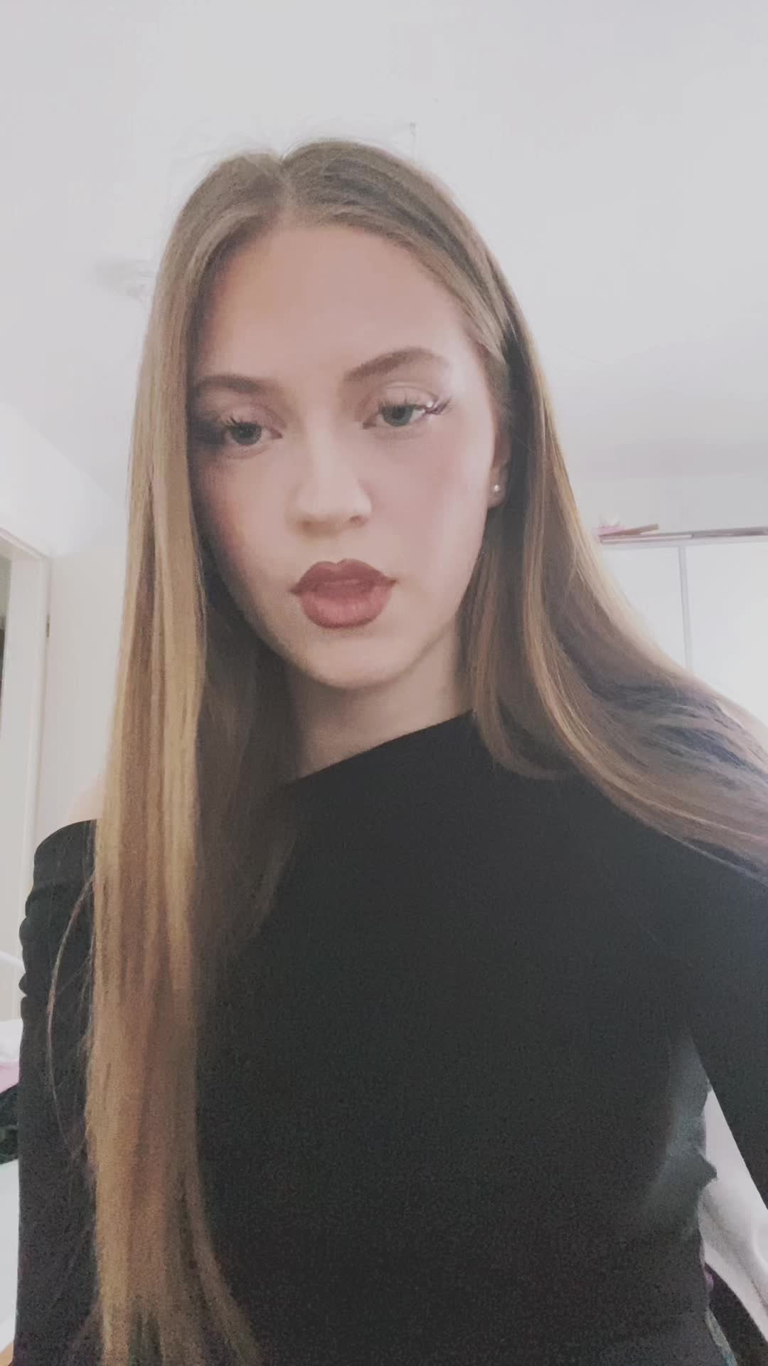 @donika😽