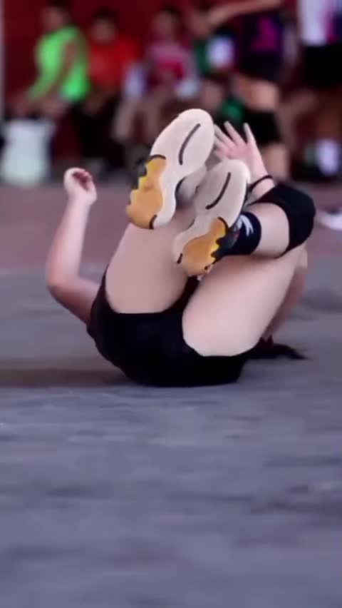 @walebalgirl