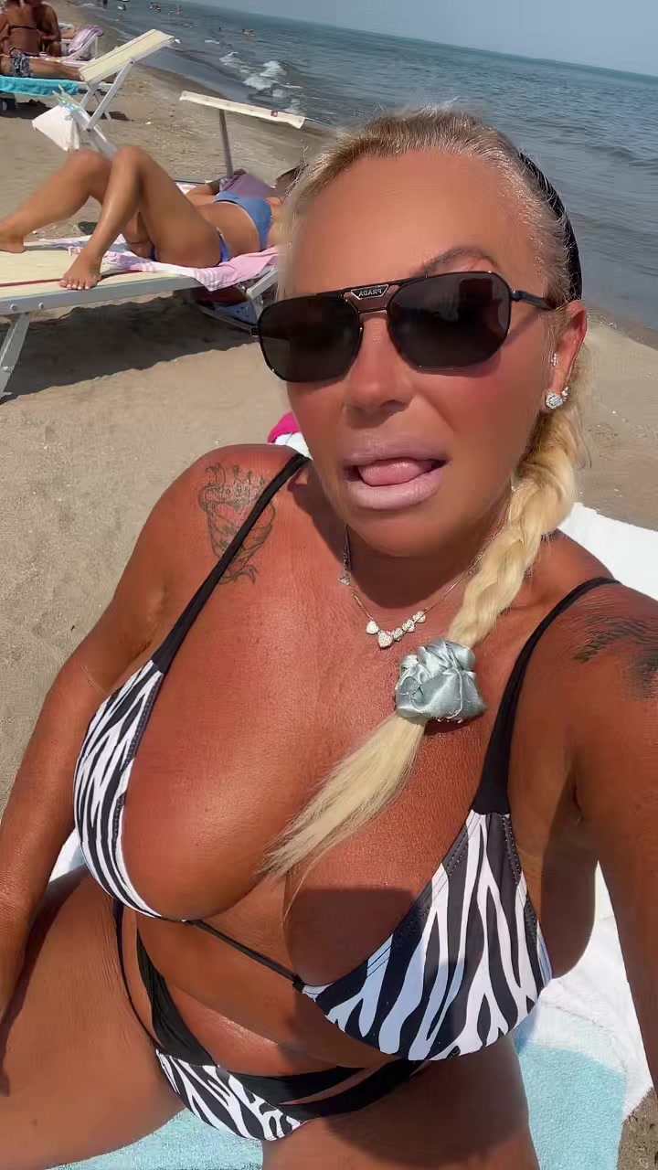 @Angela